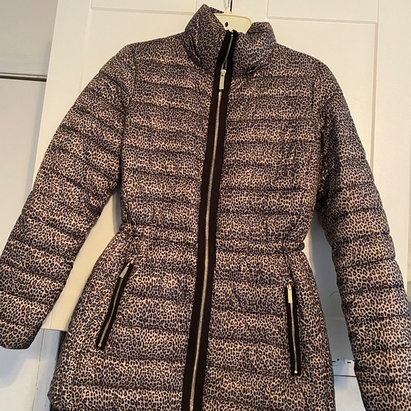 MICHAEL KORS  Packable Quilted Puffer Jacket - Picture 12 of 12